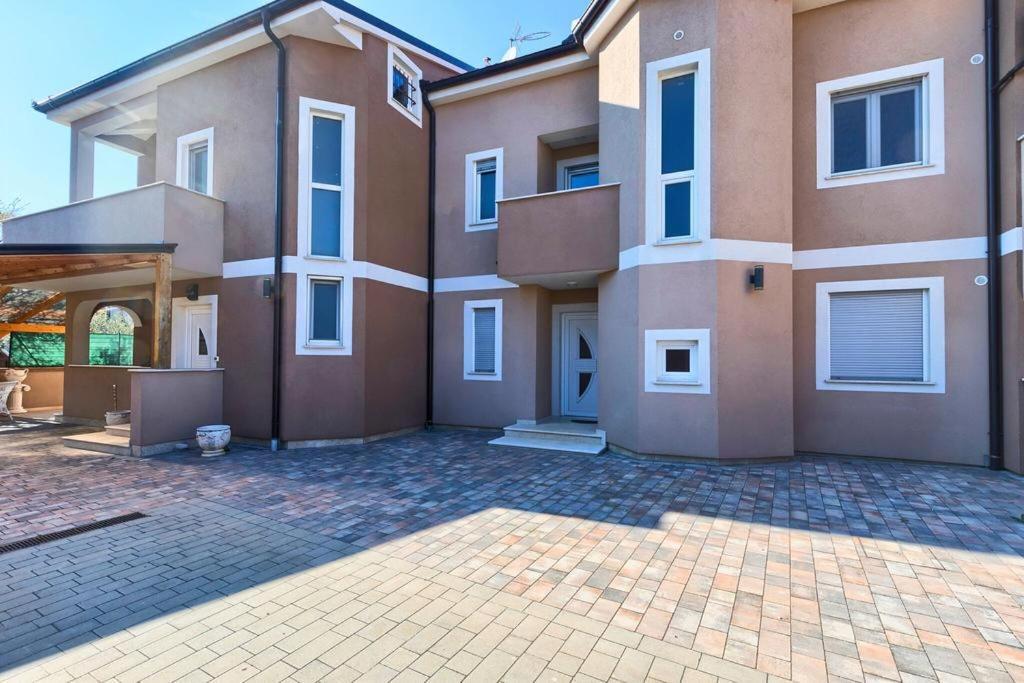 Lovely Fazana Apartments 400M From The Sea Ngoại thất bức ảnh